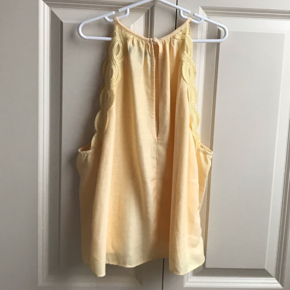 PacSun Halter Top - Picture 2 of 5